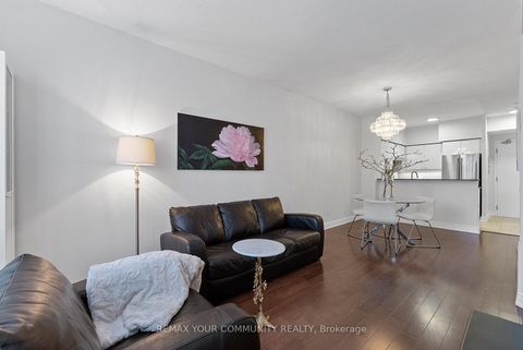 Photo 16 at 105 - 451 Rosewell Avenue S, Lawrence Park South, Toronto