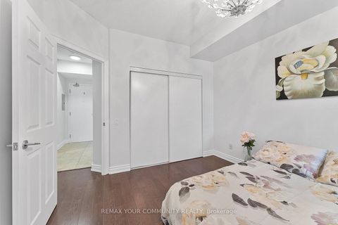 Photo 20 at 105 - 451 Rosewell Avenue S, Lawrence Park South, Toronto