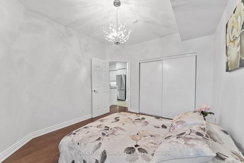 Photo 21 at 105 - 451 Rosewell Avenue S, Lawrence Park South, Toronto