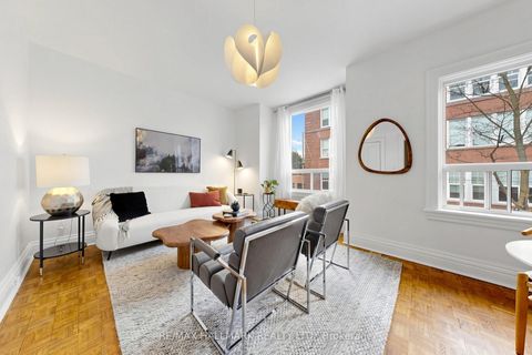 Photo 1 at 80 Manning Avenue, Bellwoods, Toronto