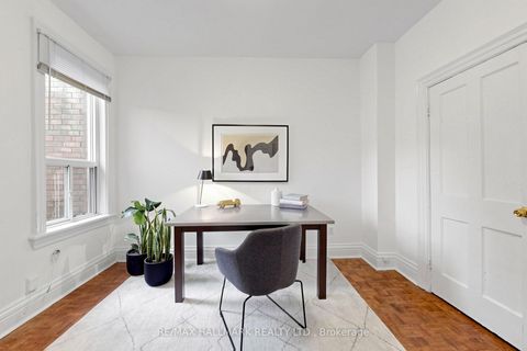 Photo 6 at 80 Manning Avenue, Bellwoods, Toronto