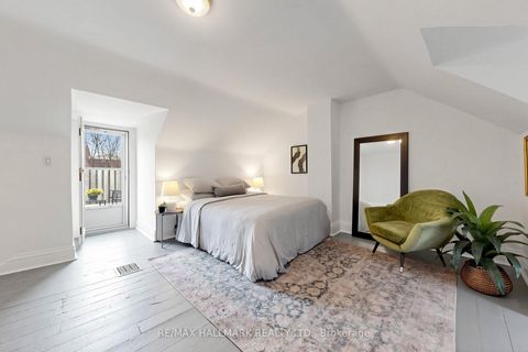 Photo 22 at 80 Manning Avenue, Bellwoods, Toronto