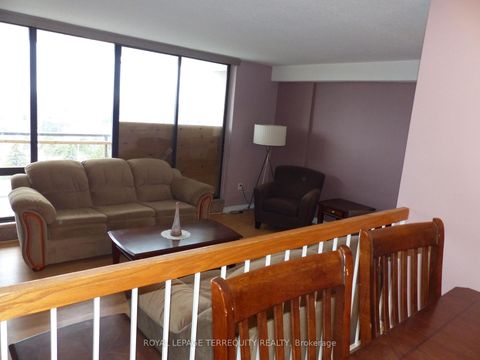 Photo 9 at 906 - 177 Linus Road, Don Valley Village, Toronto