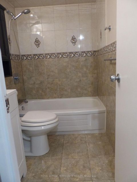 Photo 30 at 906 - 177 Linus Road, Don Valley Village, Toronto