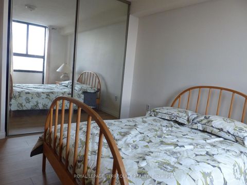 Photo 33 at 906 - 177 Linus Road, Don Valley Village, Toronto