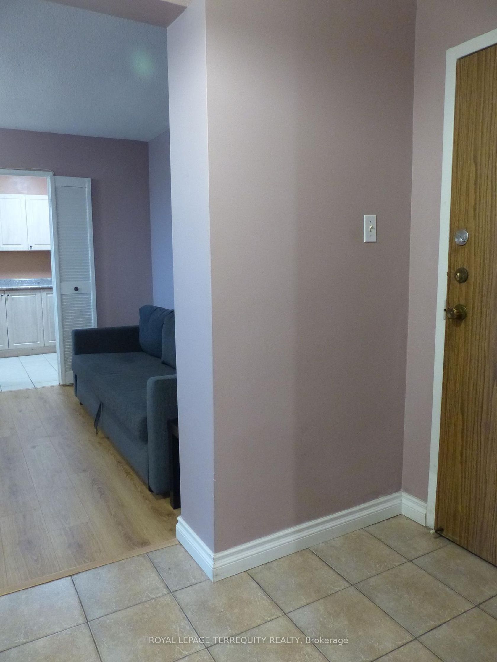 906 - 177 Linus Road, Don Valley Village, Toronto photo number 2