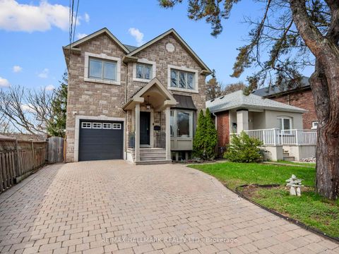 Photo 0 at 122 Hopedale Avenue, Broadview North, Toronto