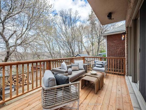 Photo 9 at 122 Hopedale Avenue, Broadview North, Toronto