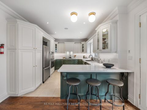 Photo 12 at 122 Hopedale Avenue, Broadview North, Toronto