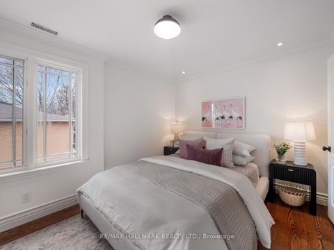 Photo 28 at 122 Hopedale Avenue, Broadview North, Toronto