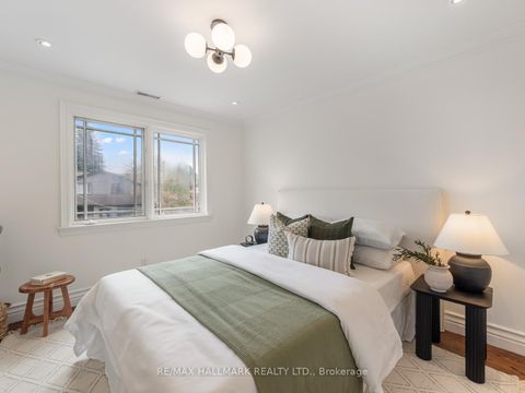 Photo 33 at 122 Hopedale Avenue, Broadview North, Toronto