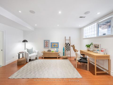 Photo 39 at 122 Hopedale Avenue, Broadview North, Toronto