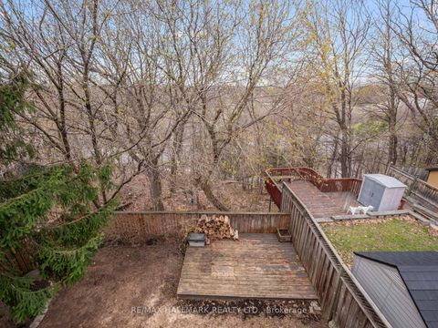 Photo 46 at 122 Hopedale Avenue, Broadview North, Toronto