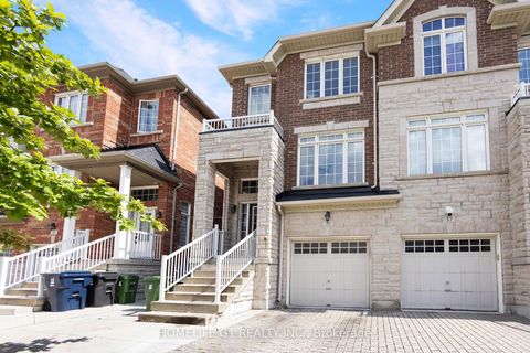 Photo 2 at 35 Harpreet Circle, Clairville, Toronto