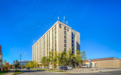 Photo 7 at 318 - 2737 Keele Street, CFB, Toronto