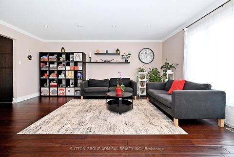 Photo 4 at 21 Bigham Crescent, West Deane, Toronto