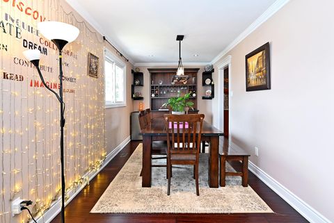 Photo 9 at 21 Bigham Crescent, West Deane, Toronto