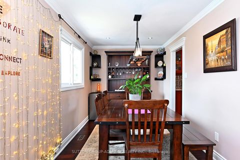 Photo 11 at 21 Bigham Crescent, West Deane, Toronto