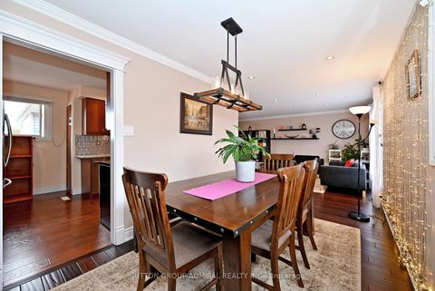 Photo 13 at 21 Bigham Crescent, West Deane, Toronto