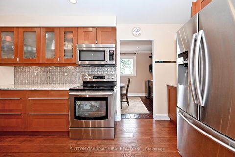 Photo 17 at 21 Bigham Crescent, West Deane, Toronto