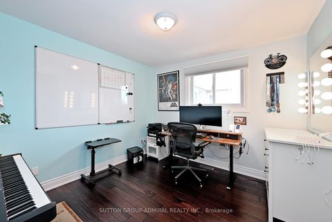 Photo 25 at 21 Bigham Crescent, West Deane, Toronto