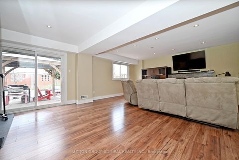 Photo 29 at 21 Bigham Crescent, West Deane, Toronto