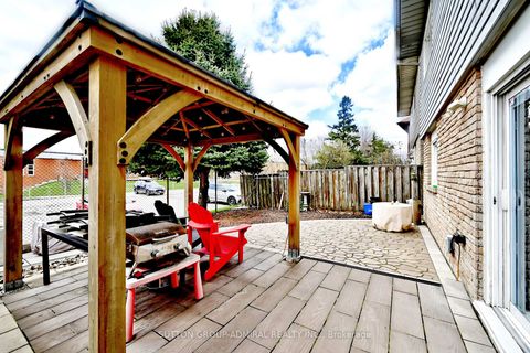 Photo 40 at 21 Bigham Crescent, West Deane, Toronto