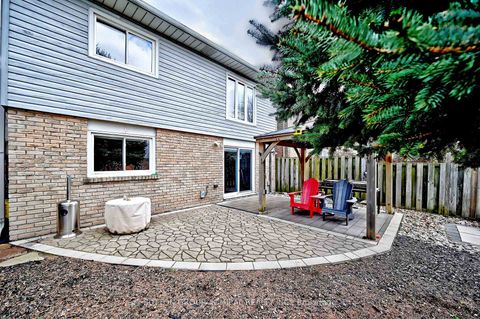 Photo 42 at 21 Bigham Crescent, West Deane, Toronto