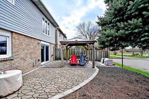 Photo 43 at 21 Bigham Crescent, West Deane, Toronto
