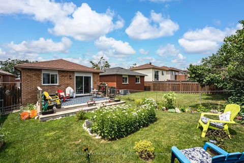 Photo 12 at 132 Benson Drive, Northwest, Barrie