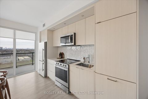 Photo 12 at 1603 - 30 Inn On The Park Drive, Don Mills, Toronto