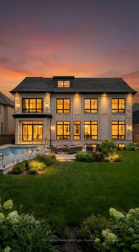 Photo 1 at 11 Montressor Drive, Windfields, Toronto