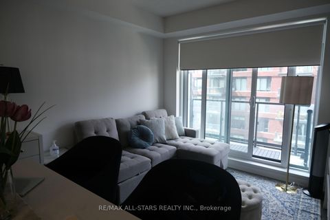 Photo 4 at 1007 - 130 River Street, Regent Park, Toronto