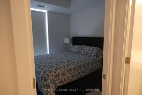 Photo 15 at 1007 - 130 River Street, Regent Park, Toronto