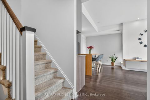 Photo 2 at TH48 - 10 Brin Drive, Humber Valley, Toronto