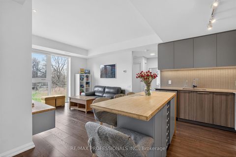 Photo 9 at TH48 - 10 Brin Drive, Humber Valley, Toronto