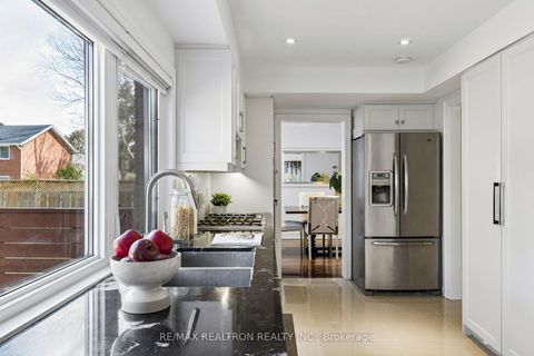 Photo 19 at 22 Denlow Boulevard, Don Mills, Toronto