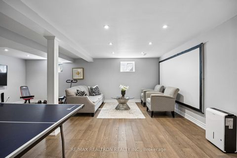 Photo 37 at 22 Denlow Boulevard, Don Mills, Toronto