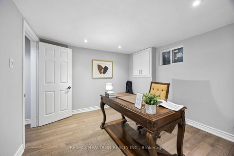 Photo 41 at 22 Denlow Boulevard, Don Mills, Toronto