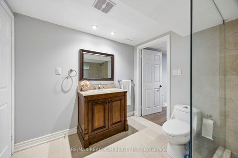 Photo 43 at 22 Denlow Boulevard, Don Mills, Toronto