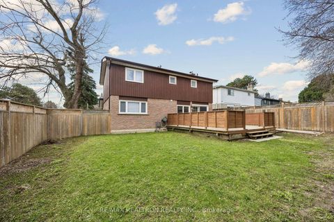 Photo 49 at 22 Denlow Boulevard, Don Mills, Toronto