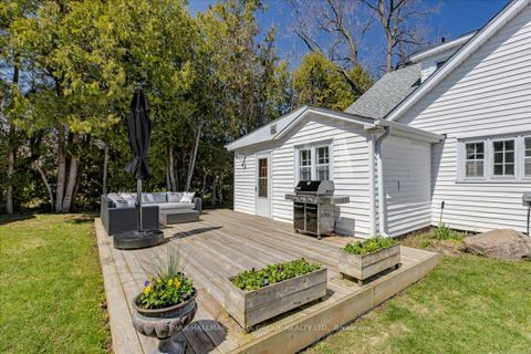 Photo 3 at 53 Westwind Circle, Historic Lakeshore Communities, Georgina