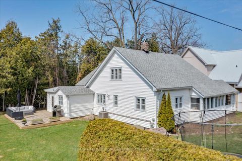 Photo 5 at 53 Westwind Circle, Historic Lakeshore Communities, Georgina