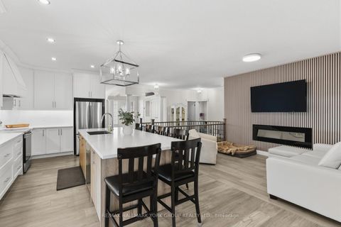 Photo 12 at 18 Todd Drive, Bayshore, Barrie