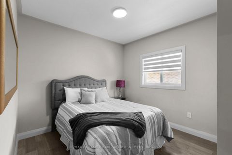 Photo 23 at 18 Todd Drive, Bayshore, Barrie