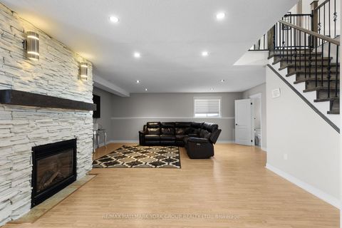 Photo 25 at 18 Todd Drive, Bayshore, Barrie