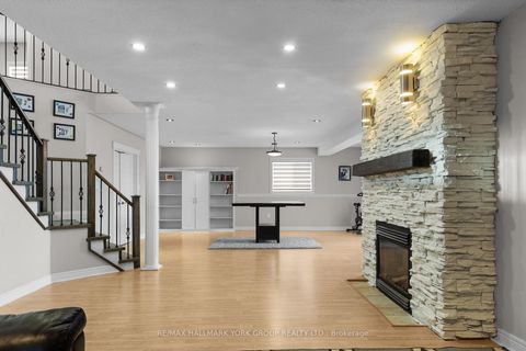 Photo 26 at 18 Todd Drive, Bayshore, Barrie