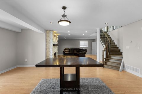 Photo 27 at 18 Todd Drive, Bayshore, Barrie