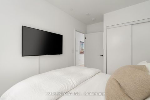 Photo 17 at 302 - 41 Dovercourt Road, Niagara, Toronto