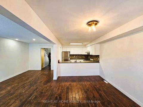 Photo 0 at 206 Fairwood Drive, Keswick South, Georgina